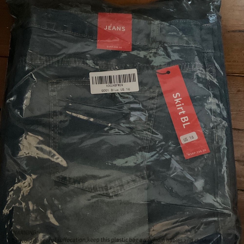 NWT Denim Maxiskirt Sz. 16